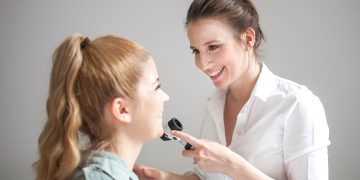 A importância de escolher o médico dermatologista especialista